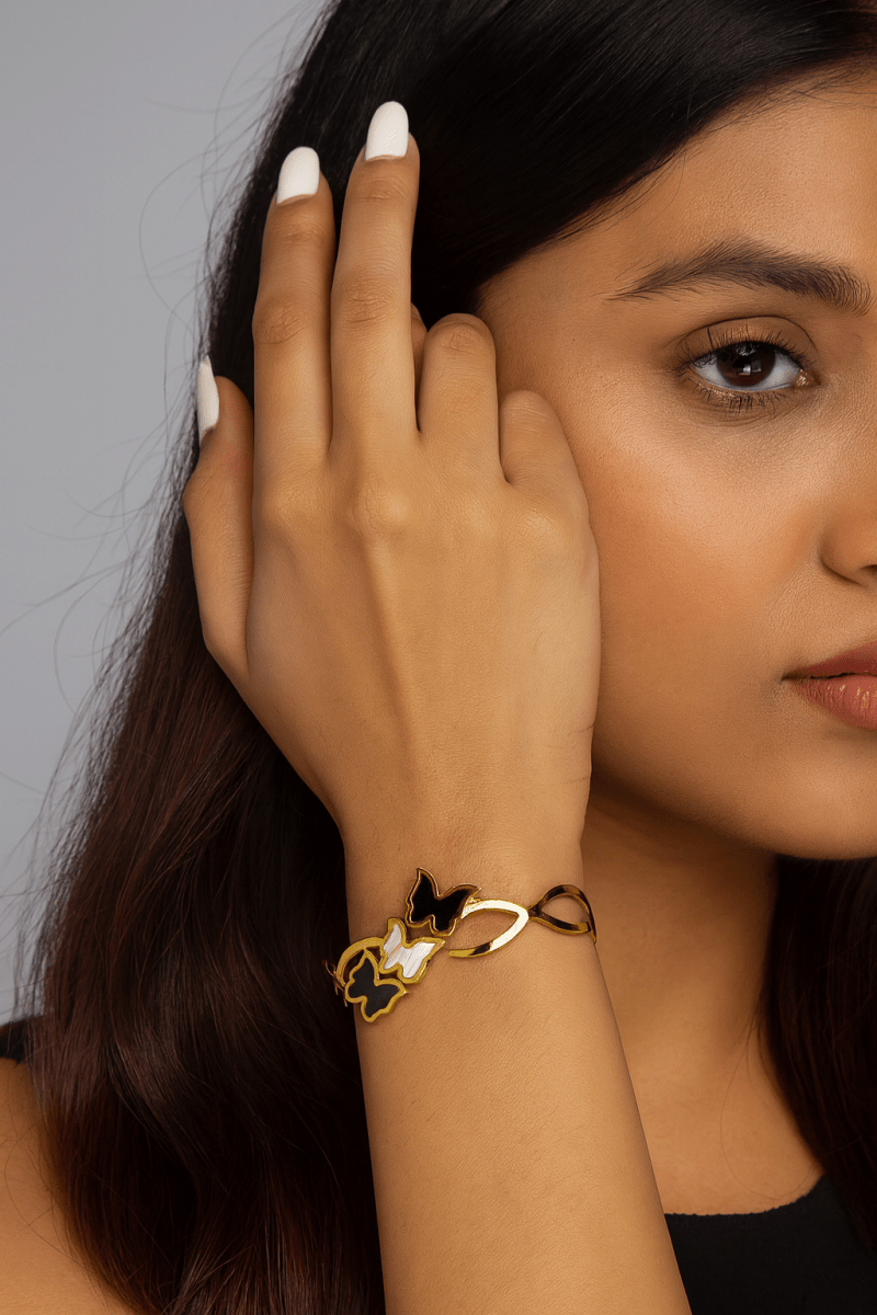 Premium Black & White Butterfly Bangle Set – Fashion Bracelet Gifts for Heraffordable jewelryanniversary giftbirthday gift