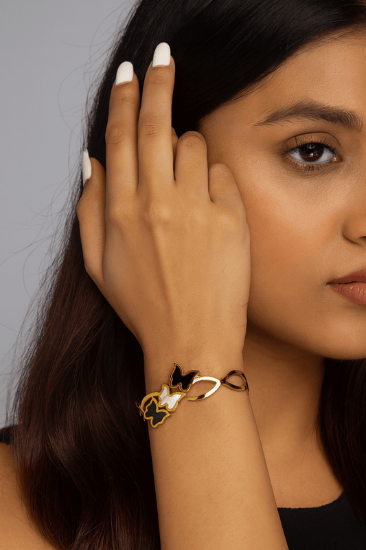 Premium Black & White Butterfly Bangle Set – Fashion Bracelet Gifts for Heraffordable jewelryanniversary giftbirthday gift